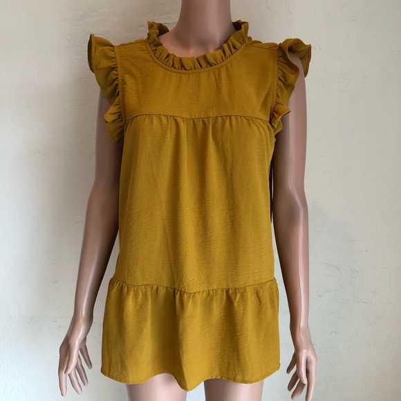 Misia Mustard Tiered ￼Blouse Sleeveless Ruffled Women’s Size L Button Closure￼ - Picture 1 of 16